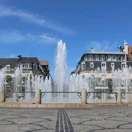 Appartement, Place Morny. Apartamento Deauville