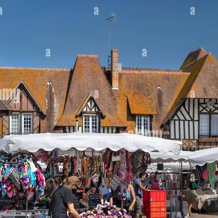 Appartement, Place Morny. ドーヴィル